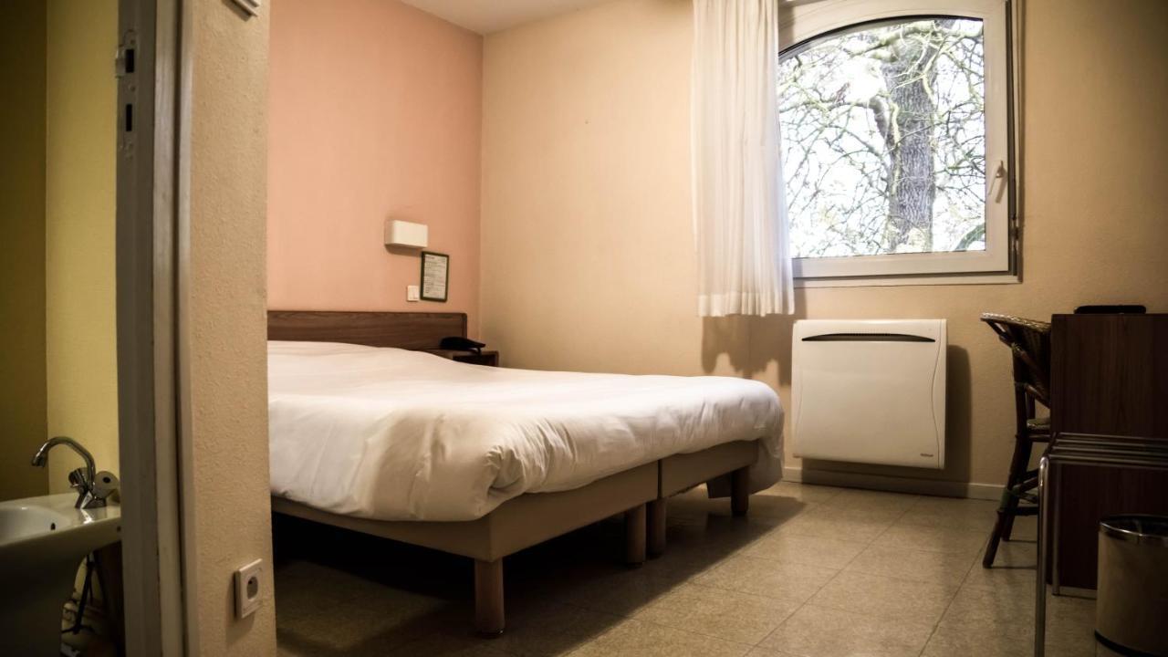 Hotel Du Canal Castelnaudary Oda fotoğraf